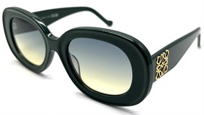 {{productViewItem.photos[photoViewList.activeNavIndex].Alt || productViewItem.photos[photoViewList.activeNavIndex].Description || 'LOEWE LW40120U 007'}}